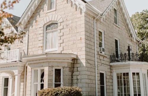 St. Mary's Hotel | Westover Inn