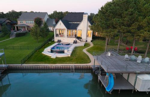 Star Harbor Villa | Westview