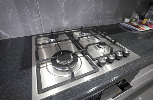 Cranford House | Westwick Gardens Retreat - 4 Bedroom House
