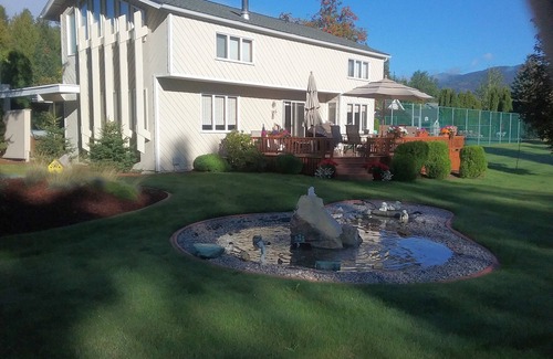 Sandpoint Apartment | Westwood Luxurious Living ~ 1 Bedroom Apartment ~ Lovely!