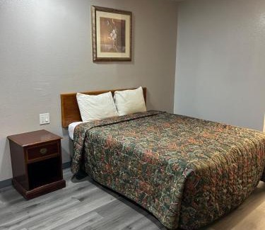 Hubbard Hotel | Westworld Country Inn