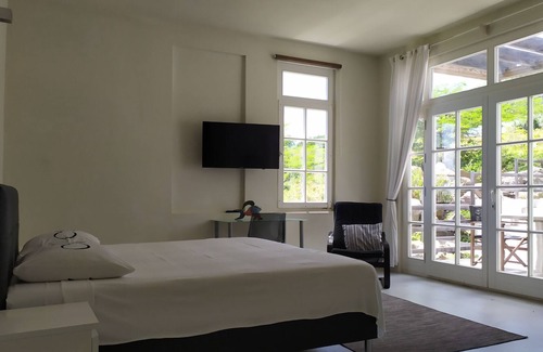 Oranjestad Villa | Whale Tails Hotel