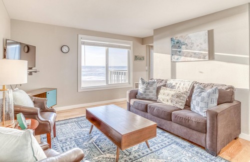 Rockaway Beach House | Whale Watcher Condo #3