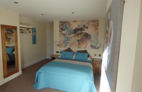 Castleford Hotel | Wheldale Hotel