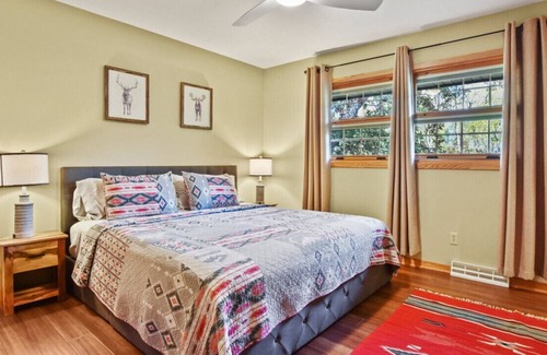 Dane County House | Where cabin coziness meets near-city living convenience.