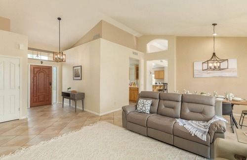 Cottonwood House | Where the Good Times Roll! Sun Lakes 2 Kings, Golf Cart