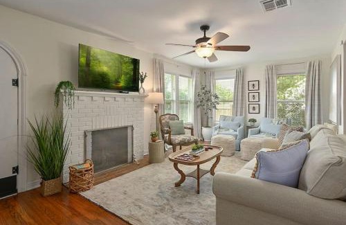 College Station House | Whimsical Bluebird Cottage Hot Tub Patio Pet Friendly Central Location