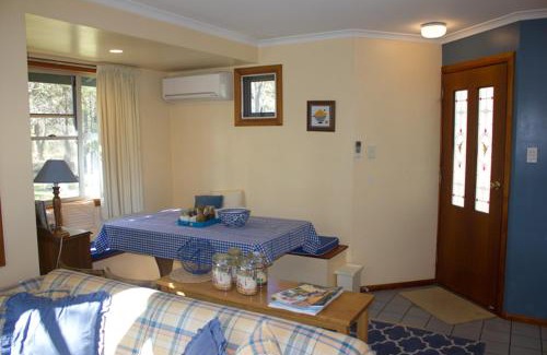 Severnlea Ski Chalet | Whiskey Gully Cottages