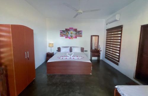 Pottuvil Hotel | Whisky Point Surf Cabana