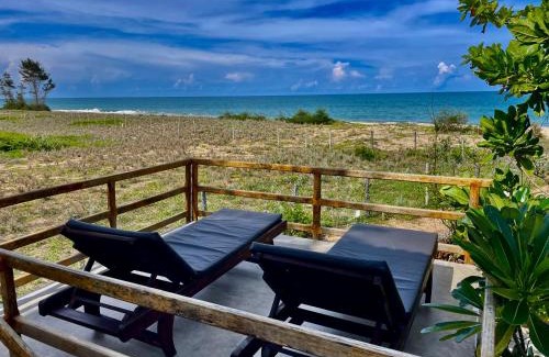 Pottuvil Hotel | Whisky Point Surf Cabana