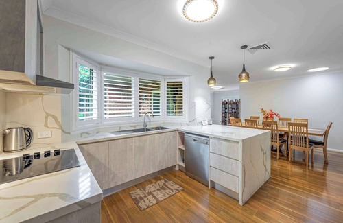 Wentworth Falls House | Whisper on the Falls - Panoramic Valley Views