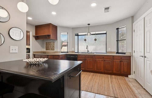Covington Cottage | Whispering Oaks "The Cottage"