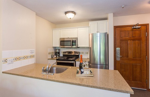 Upper Village Condo | Whistler Resort: Aspens Ski-In/Out, Fireplace, Hot Tubs & Heated Pool, Walkable