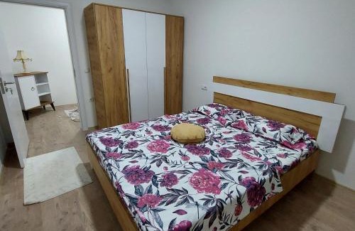 Çagllavicë Apartment | White Apartments