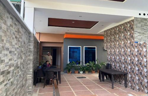 Puerto Galera Hotel | White-Beach Hideaway Resort Puerto Galera
