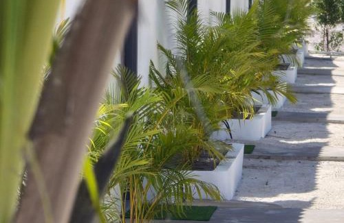 Koh Rong Resort | White Beach Resort Longset
