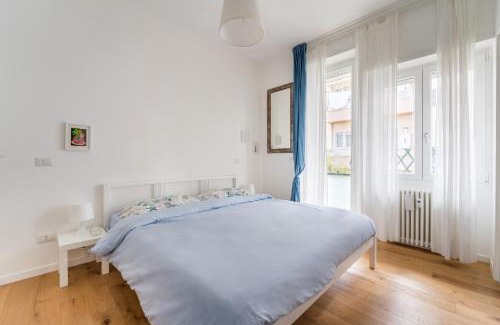 Trionfale Apartment | White Candle Apt, Close to San Pietro, Gemelli and City Center