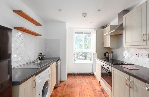 White City Apartment | White City Apartment