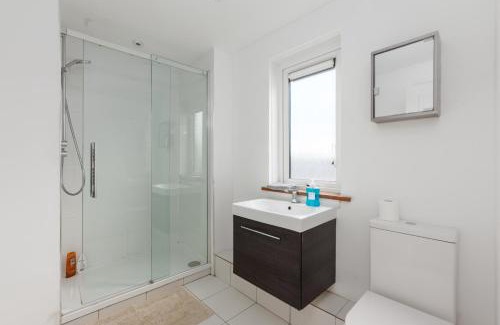 White City Apartment | White City Apartment