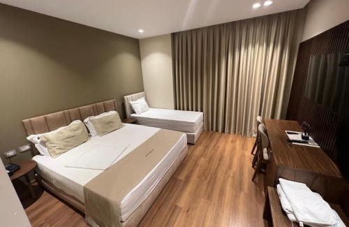 Kamez Hotel | WHITE CROWN HOTEL
