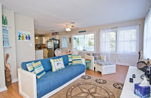 Emerald Isle House | White Gables Cottage, Oceanside Duplex in Emerald Isle, NC!