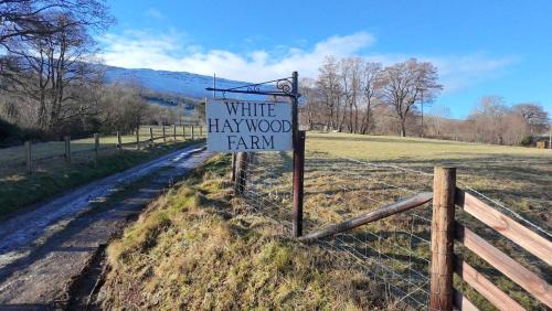 Longtown House | White Haywood Farmhouse