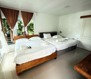 Bai Lan Hotel | White house bailan resort