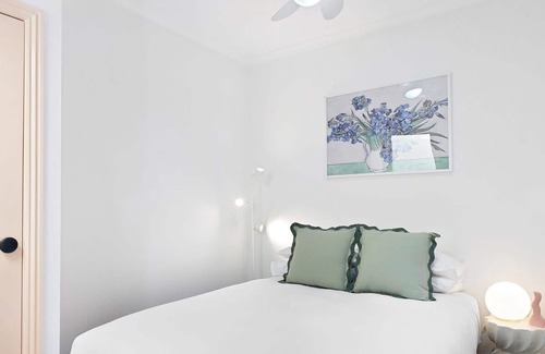 Fitzroy House | White House Fitzroy - 10+ Bedrooms & for 32 guests