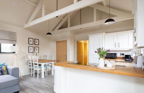 Halesworth Apartment | White House Lodges