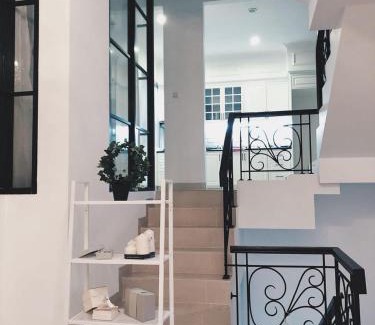 Pantai Indah Kapuk House | White House Private Room at PIK