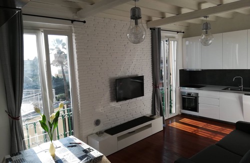 Sant'Ilario Apartment | White House - The Riviera in the City - Sea, Sun and Culture
