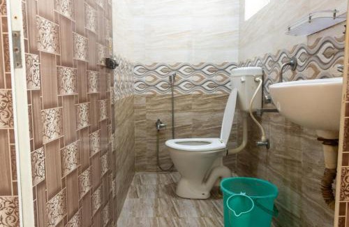 Nanganallur Cabin | White Inn Near Chennai Airport