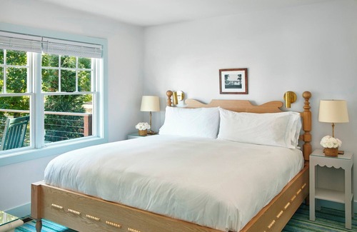 Shelter Island Heights House | White Oak Cottage | The Pridwin Hotel and Cottages