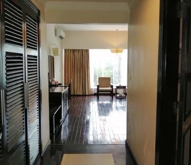 Thai Binh Hotel | White Palace Thai Binh Hotel