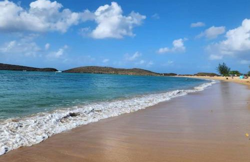 Yeguada Apartment | White Paradise Beach House Your Coastal Haven
