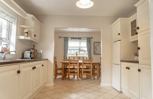 Buncrana House | White Strand Beach House - Wild Atlantic Wanderer