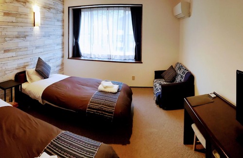 Shinano Cabin | White Tree Lodge