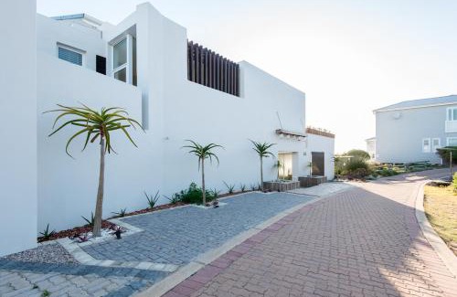 Pinnacle Point Villa | White Water Retreat - Pinnacle Point