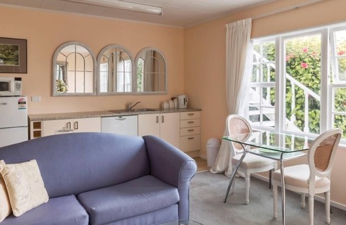 Nelson Apartment | Whitehouse of Marybank