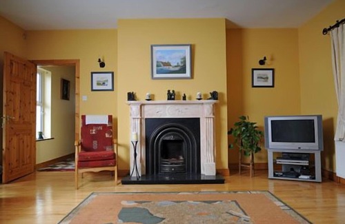Ballina Bed & Breakfast | Whitethorn Lodge