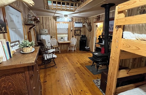 Bryan Cabin | WHITLOCK CABIN