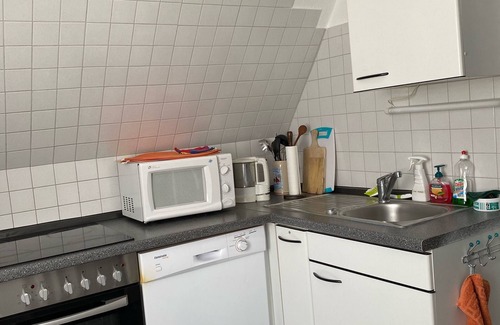 Pliezhausen Apartment | Whole apartment + sun balcony