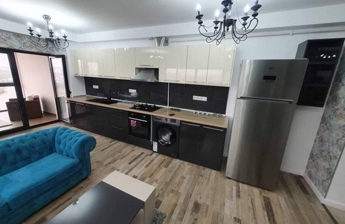 Sector 2 House | Whole apartment with lake view, parks. 4 persons