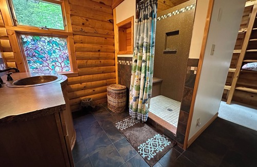 Chocorua Ski and Beach Cabin | Wicked-Awesome Log Cabin