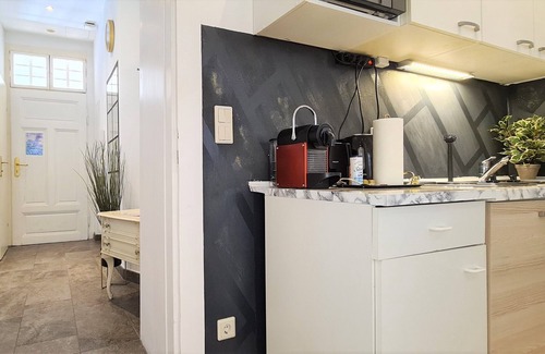 Rudolfsheim-Funfhaus Apartment | Wiener Buddha Style Flat - Märzstraße City Apartment