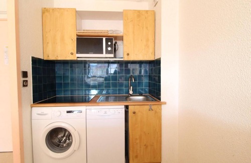 Val Cenis Apartment | Wifi, 100m from resort center, 3rd floor, view street, balcony, parking, tv, ski locker, 33m²