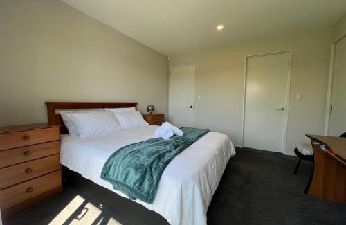 Halswell House | Wigram sunny quiet home
