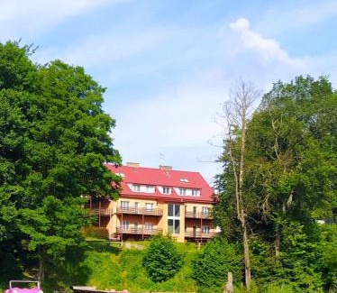 Gledy Cabin | Wiking