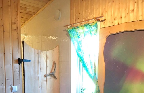 Porsanger Cabin | Wild Caribou Dome