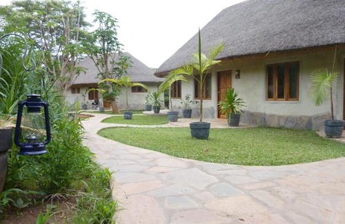 Lusaka Bed & Breakfast | Wild Dogs Lodge